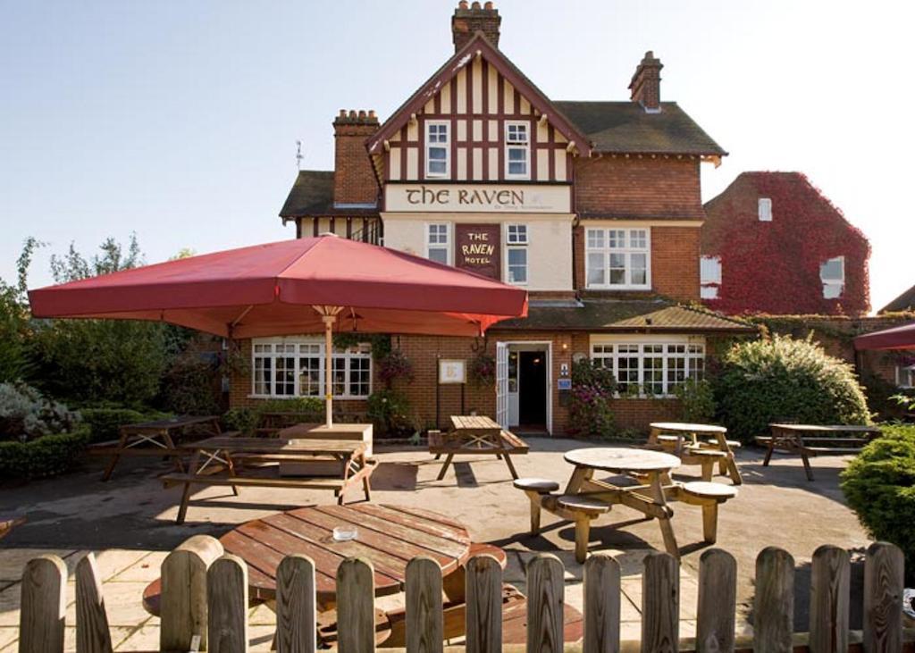Raven Hotel By Greene King Inns Hook  Exterior photo